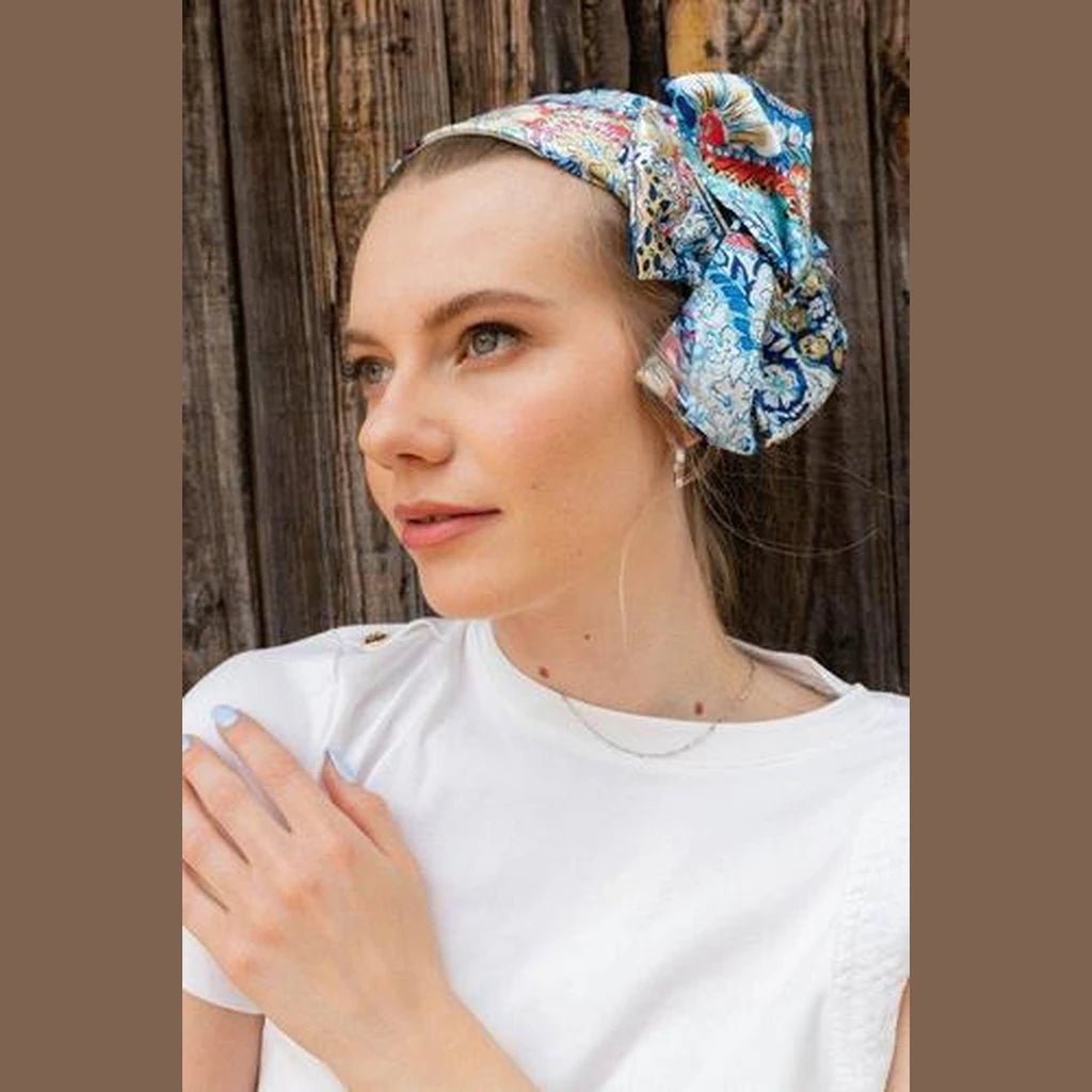 Light Blue Paisley Full Coverage Headwrap