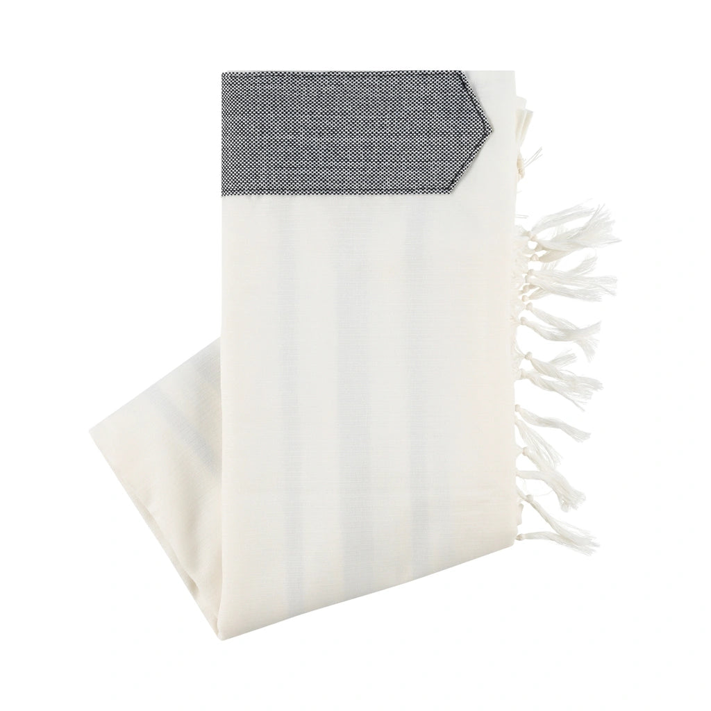 Elegant Tallit with Light Grey Fabric Atarah