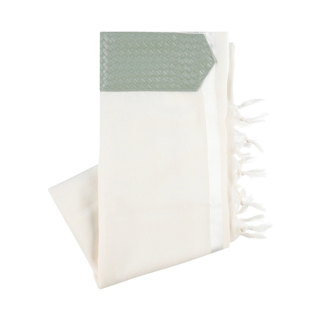 Elegant Tallit with Green Faux Leather Atarah